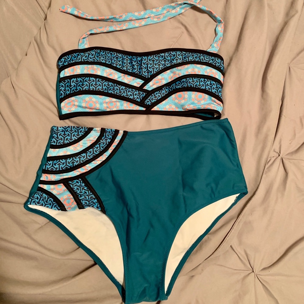 2 piece bathing suit
